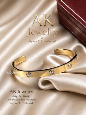 💎LUXURY 18k Gold Plated Cuff Design Bracelet, Bangle, Open Style, Unisex